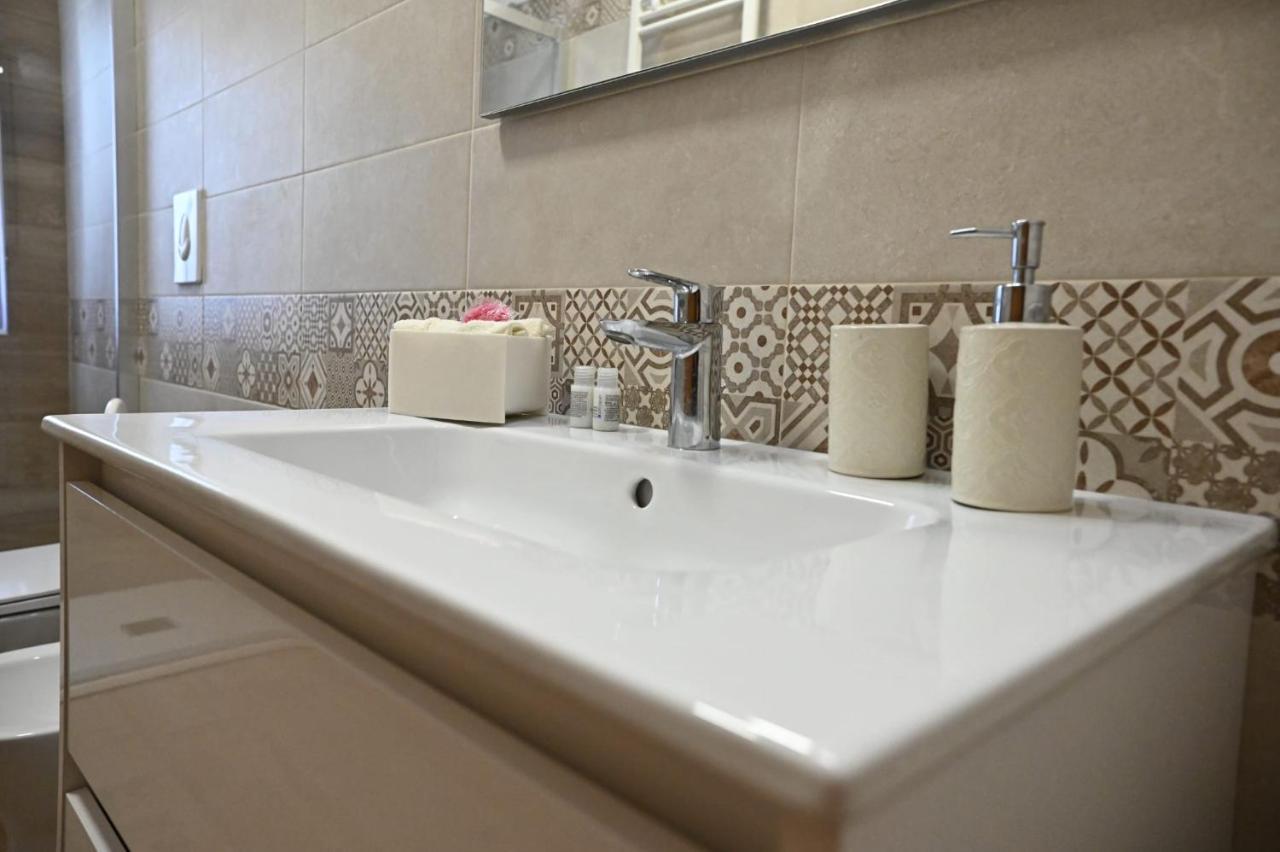 Apartamento Dimora Fefe Monopoli Exterior foto